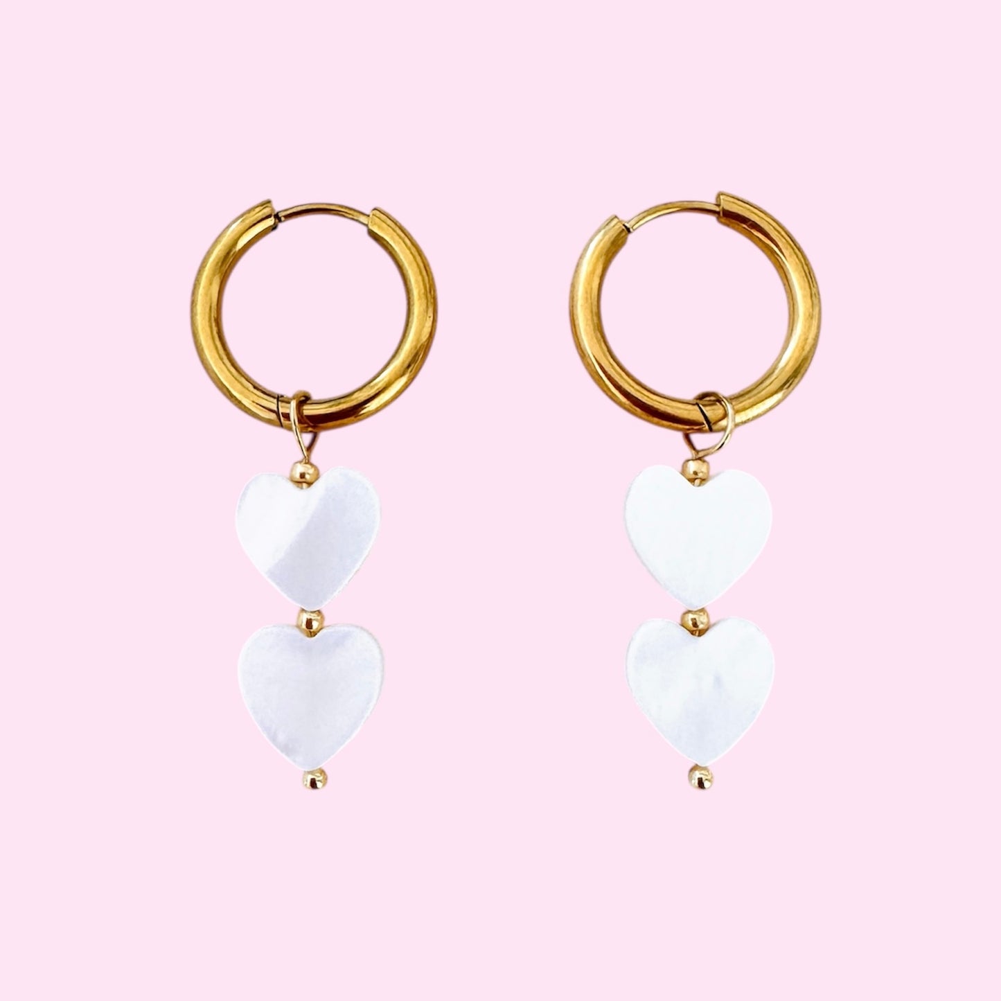 WHITE HEART - EARRINGS